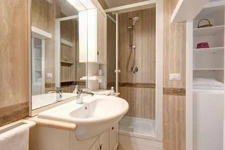 Apartament Le Di Andrea Piccolomini San Peter - Terrace Flat *